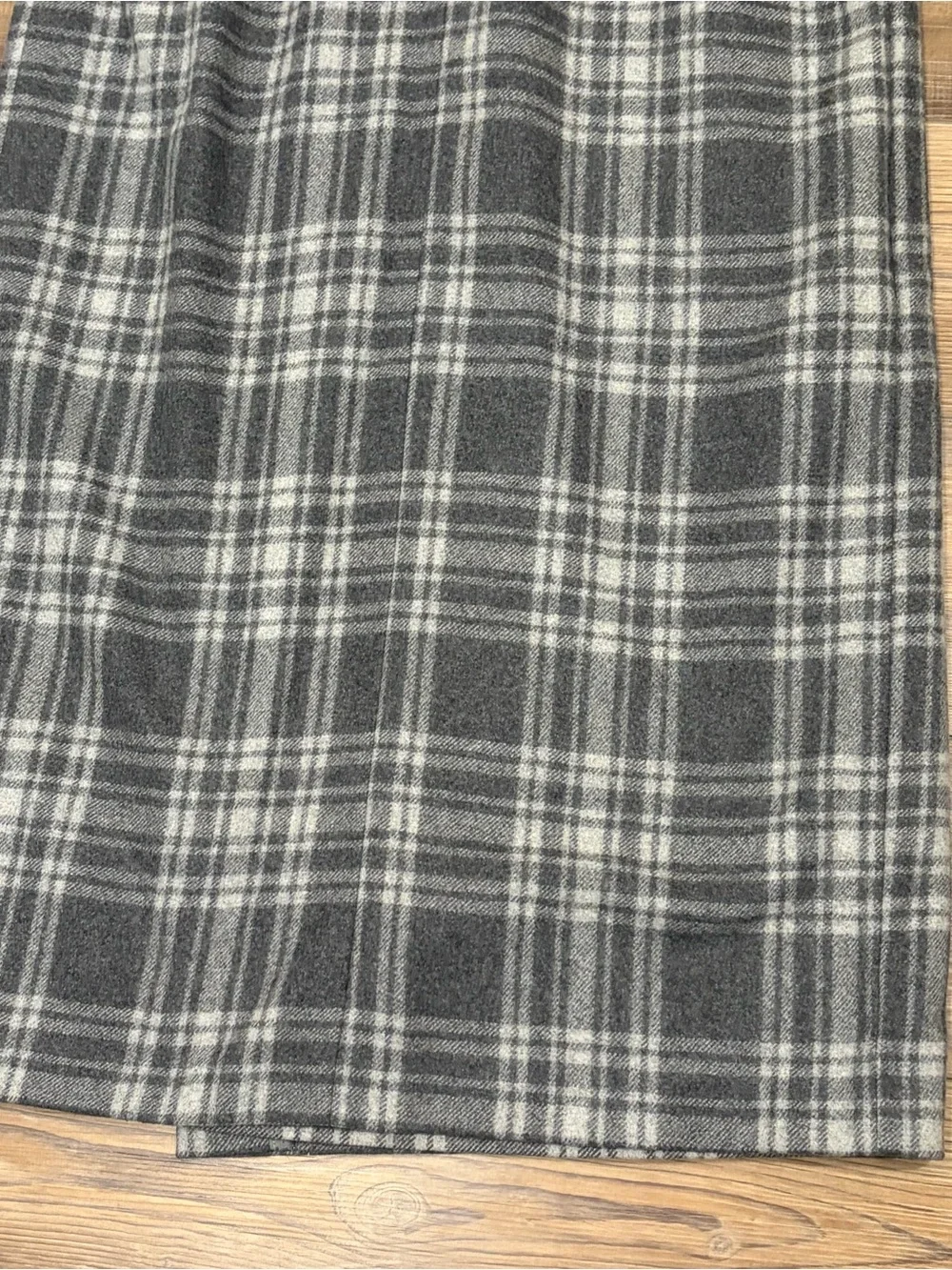 Vintage wool blend tartan grey white Plaid Wrap Midi Skirt 90’s grunge preppy